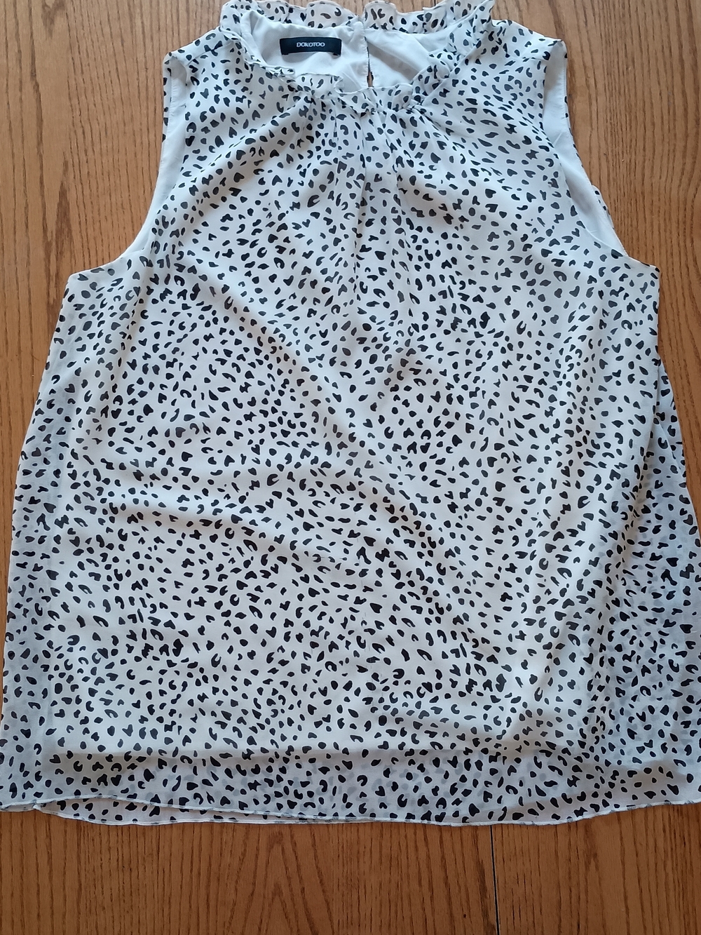 Sleeveless Ruffle Neck Summer Blouse - White with Black Spots